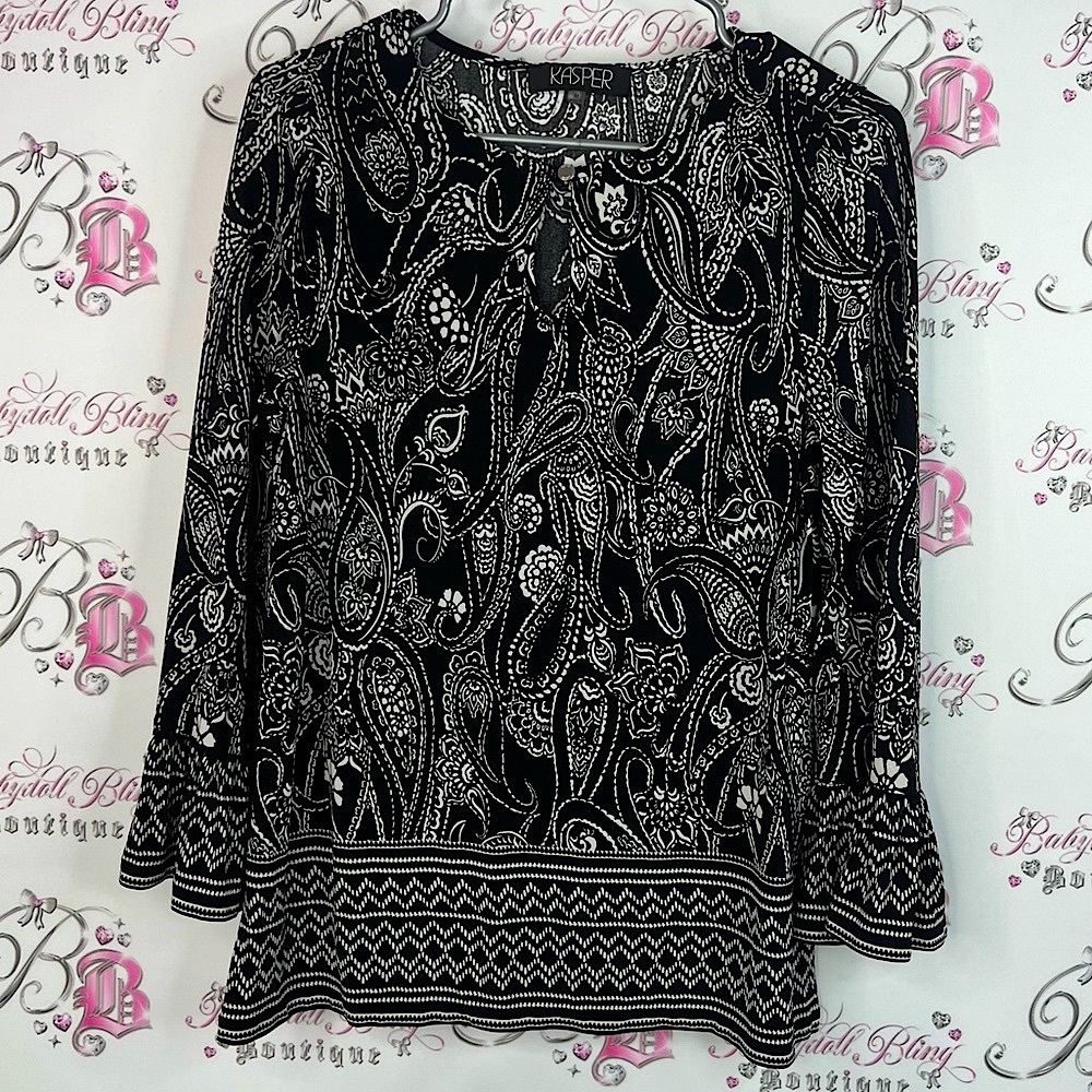Kasper long sleeve blouse bell bottom sleeves Black and White Paisley Blouse